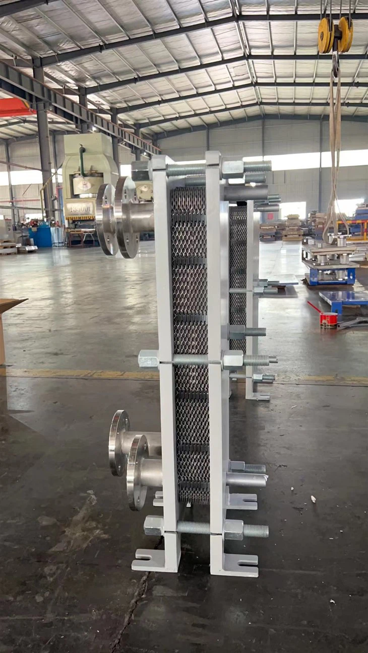 Těsnící deskový výměník tepla PHE